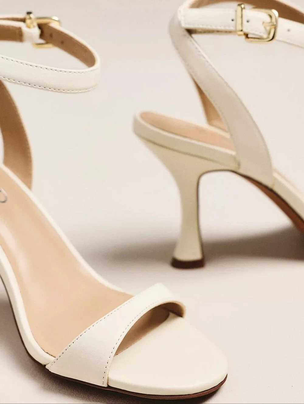 New in Box! Silent D Sari Ankle Strap Heeled Sandals